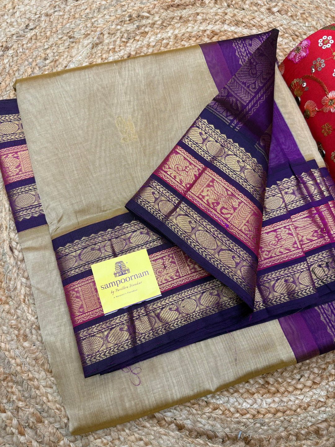 Light Gold with Purple , Rich Mango Zari butta in the body and Traditional Kanchi borders & rich Pallu Korvai Silk Cotton Saree