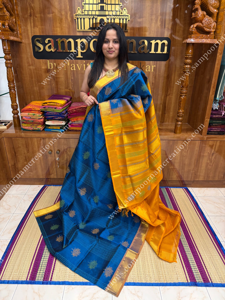 Mayilkazhuthu with Pink , Lotus motif in the body and  Rich Pallu Handblock Printed Silk Cotton Saree