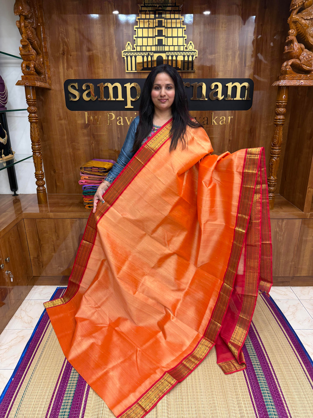 Light Kanakambaram with Red, Tradtional Borders and Rich Kanchi Pallu ,Korvai Silk Cotton Saree