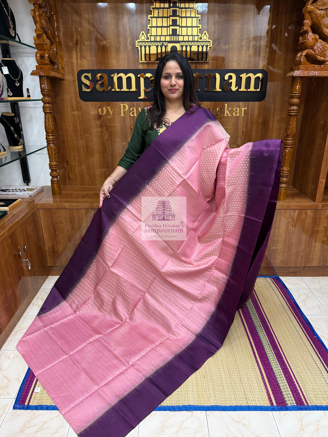 Onion Pink with Purple , Vertical Floral Silver and Gold Zari in the body , Vairaoosi lines in the boder and rich Pallu Pure Soft Silk Saree