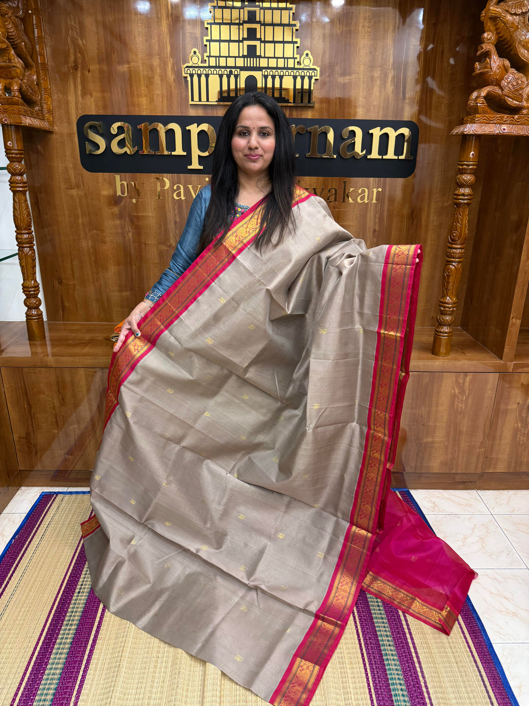 Grey with Magenta , Rich Zari Mango butta in the body , Traditional  borders and rich Pallu Korvai Silk Cotton Saree