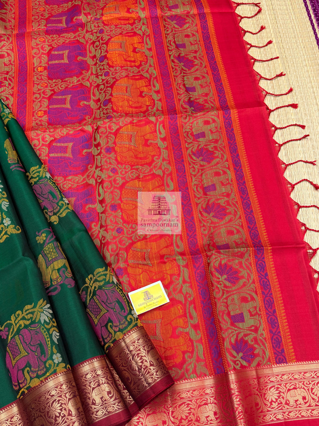 Green with Red , Thread butta in the body , rich Kanchi border and grand  Pallu Pure Soft Silk Saree