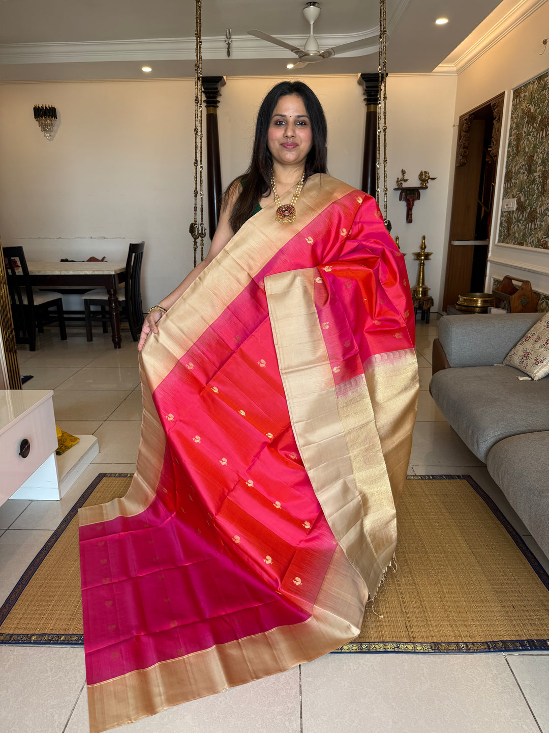 Dark Pink with Beige , Zari Mayil butta in the body and grand  Pallu , pure soft silk saree