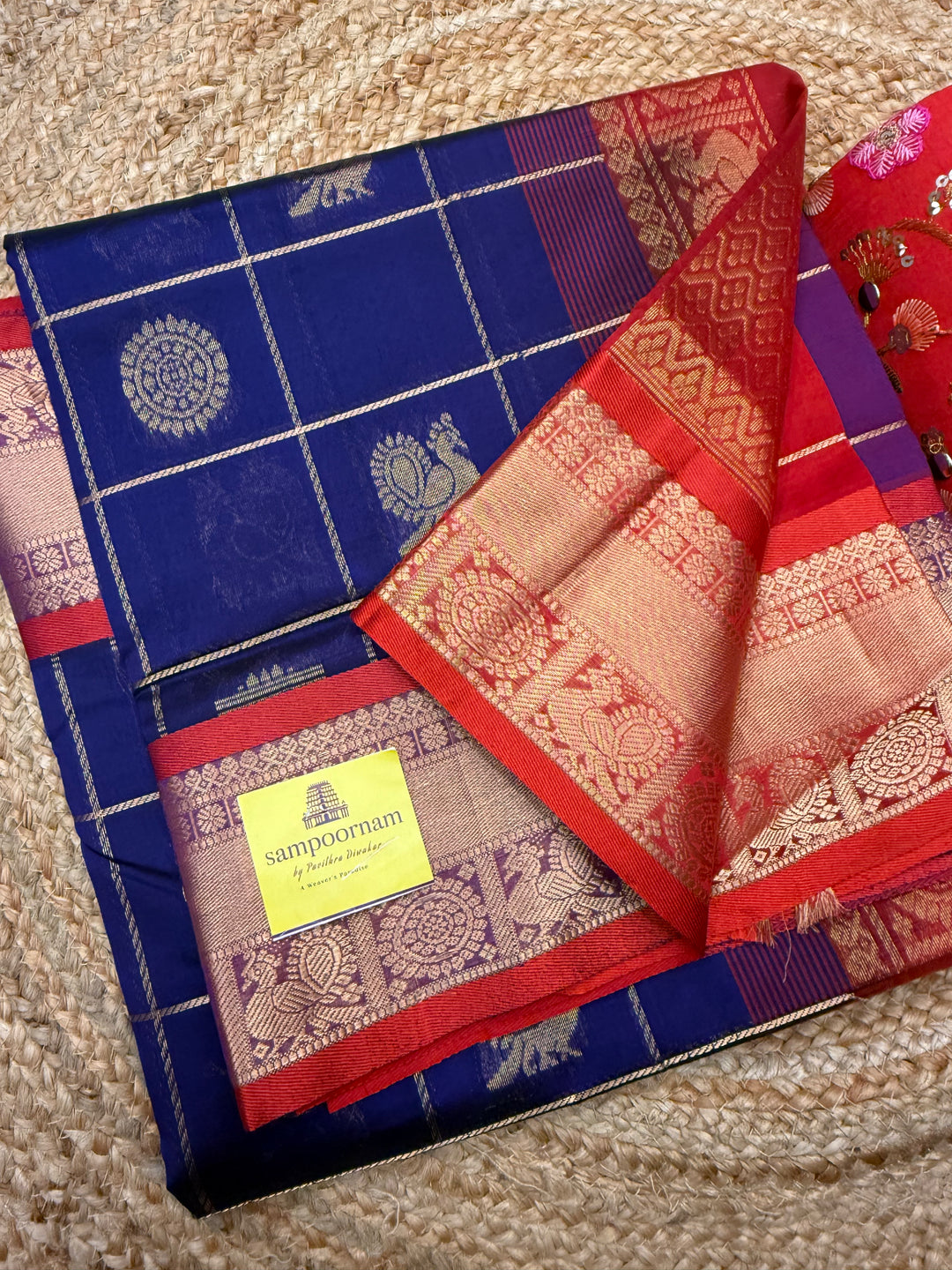Blue with Red, Mayil and Chakram Butta in the Body, Traditional Borders and Rich Pallu Mayil Chakram Silk Cotton Saree