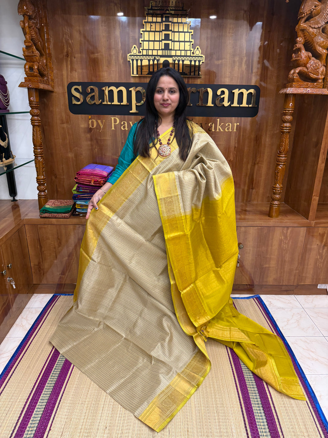 Cream with Lemon Yellow , thread butta in the body , Traditional border and rich Pallu Lakshadeepam Silk Cotton Saree