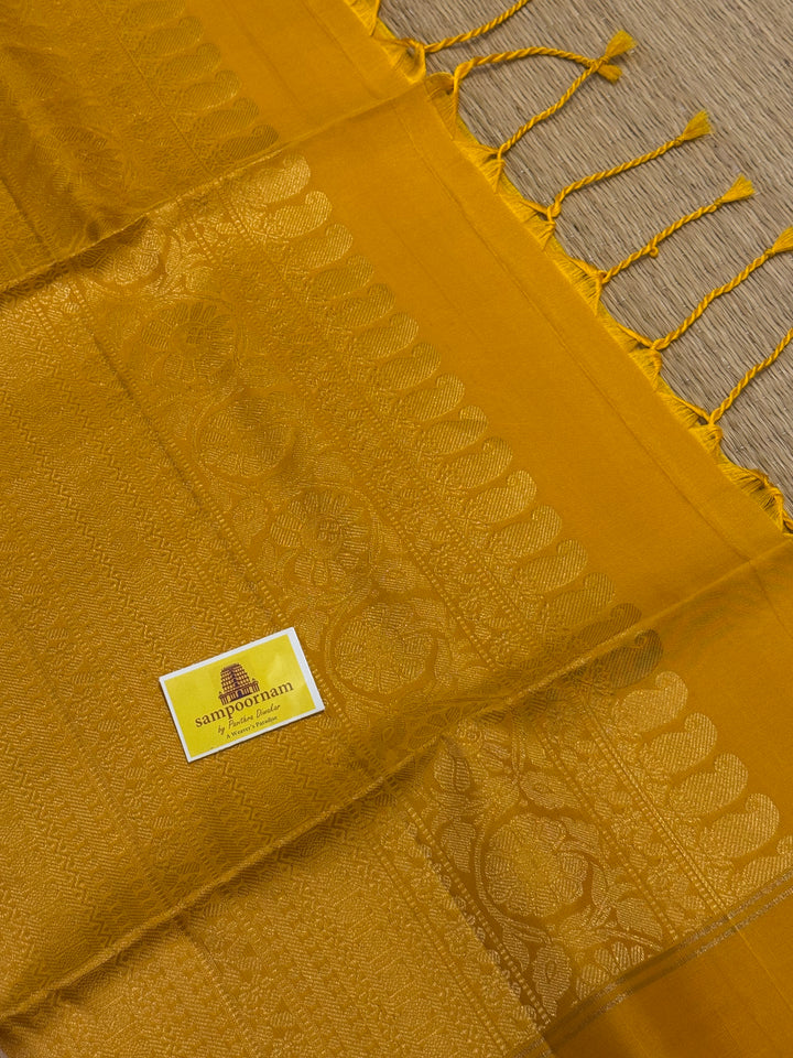 Offwhite with Lemon Yellow rich Zari rudraksh butta in the body and rich Pallu , pure soft silk saree