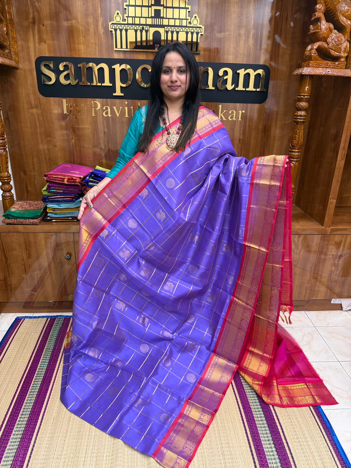 Lilac with Pink , Mayil and Chakram Butta in the Body, Traditional Borders and Rich Pallu Mayil Chakram Silk Cotton Saree