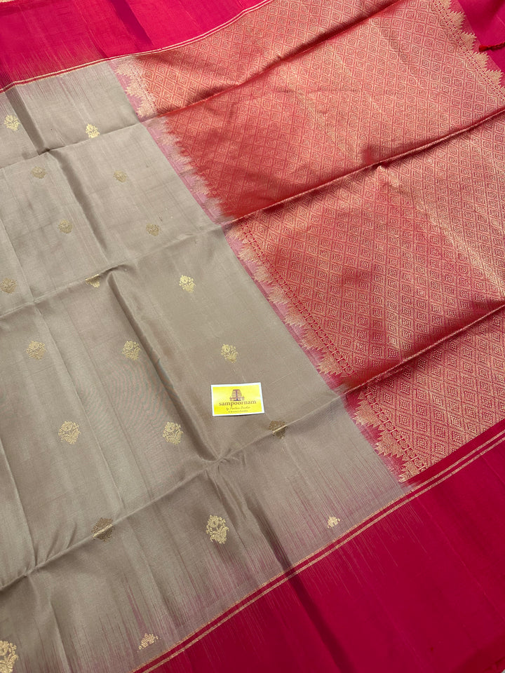 Ven Pattu with Pinkish Red , Zari Butta in the Body, Plain Border Rich Pallu  Pure Soft Silk Saree