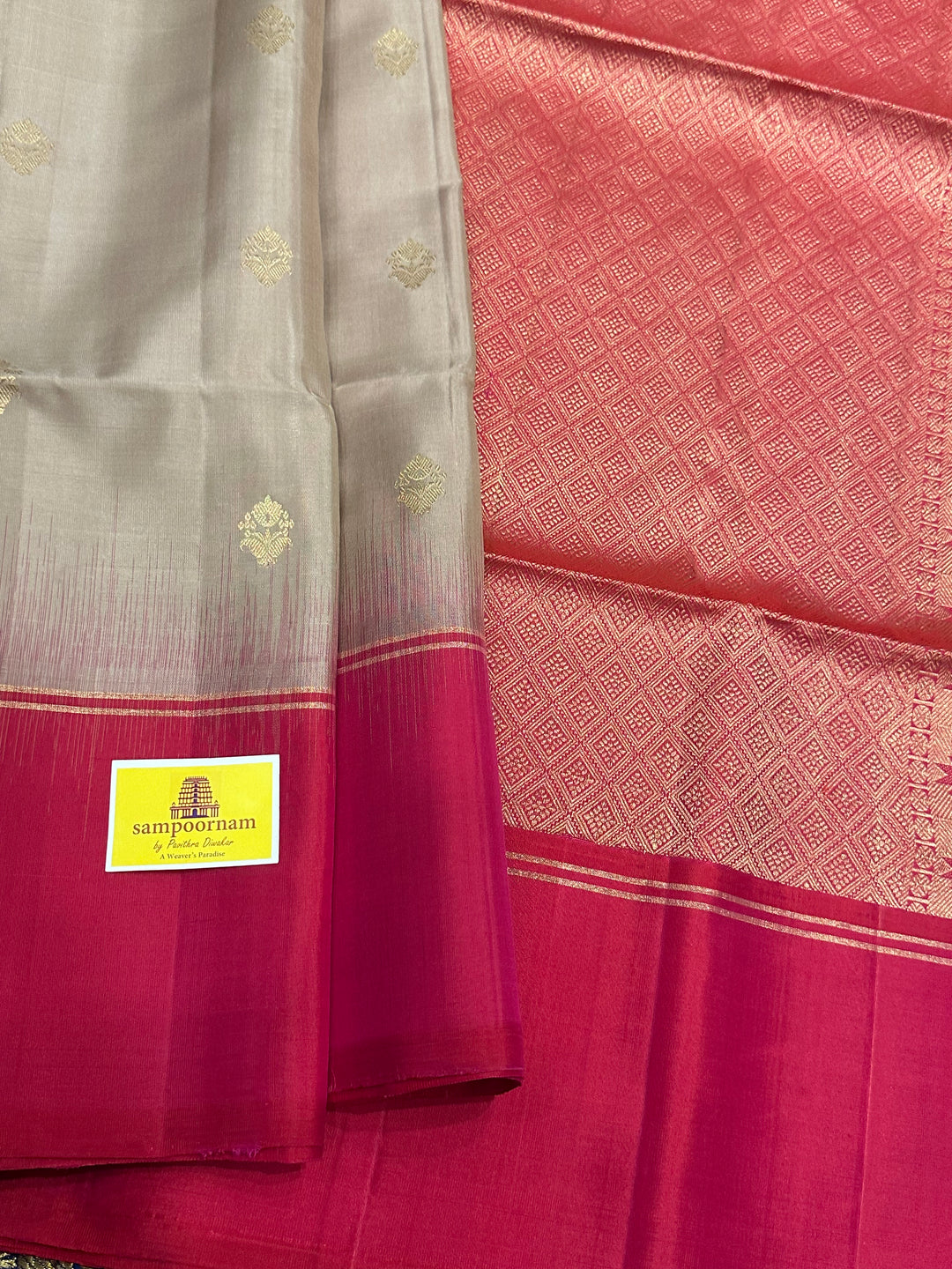 Ven Pattu with Pinkish Red , Zari Butta in the Body, Plain Border Rich Pallu  Pure Soft Silk Saree