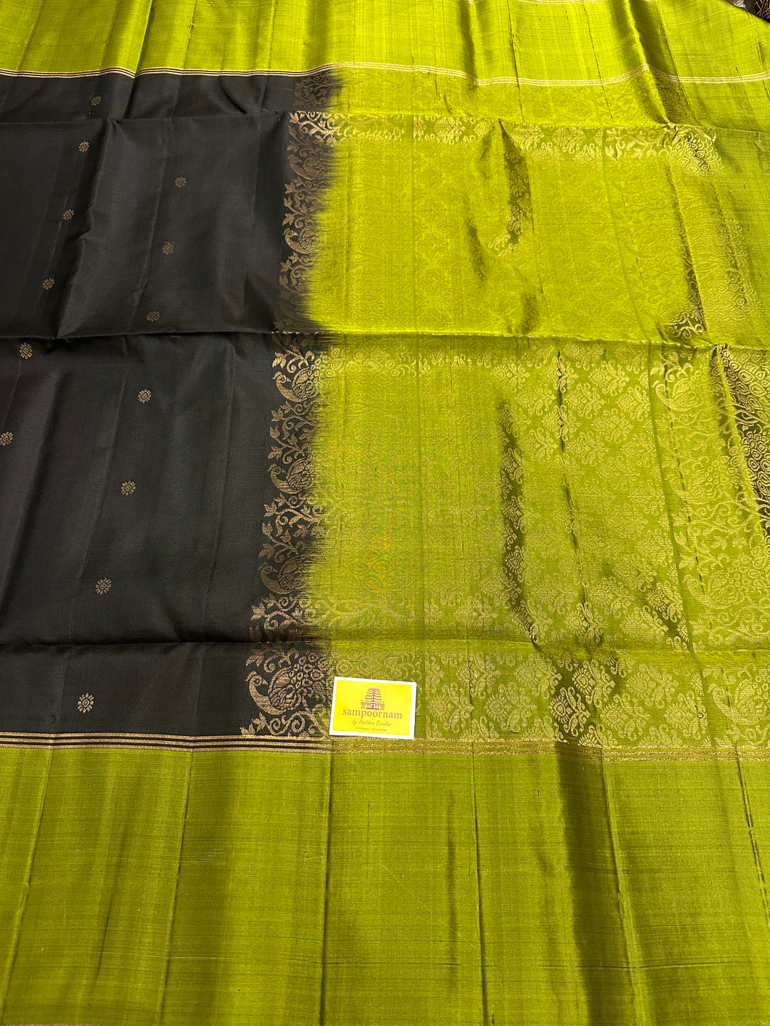 Black with Olive Green Small Chakram Butta and Rich Pallu, Pure Soft Silk Saree