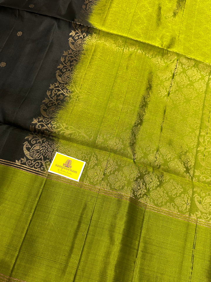 Black with Olive Green Small Chakram Butta and Rich Pallu, Pure Soft Silk Saree