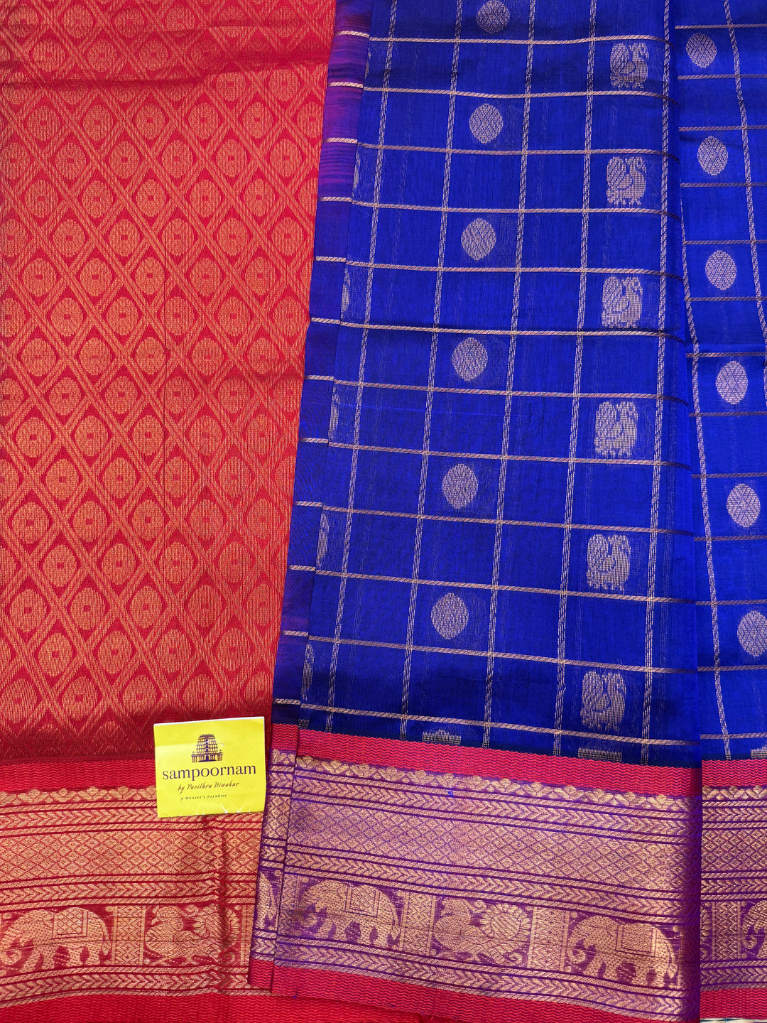 Blue with Red , Mayil and Chakram Butta in the Body, Traditional Borders and Rich Pallu Mayil Chakram Silk Cotton Saree
