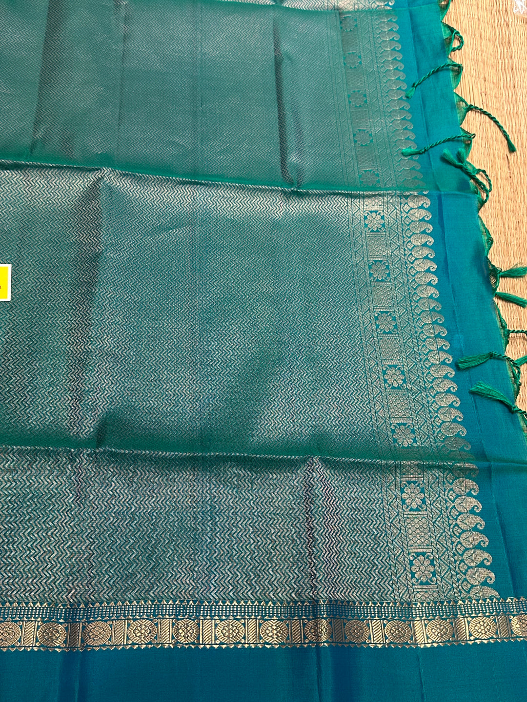 Ven Pattu with Blue Rettapet Border , Zari Motif in the Body and Rich Pallu Pure Soft Silk Saree