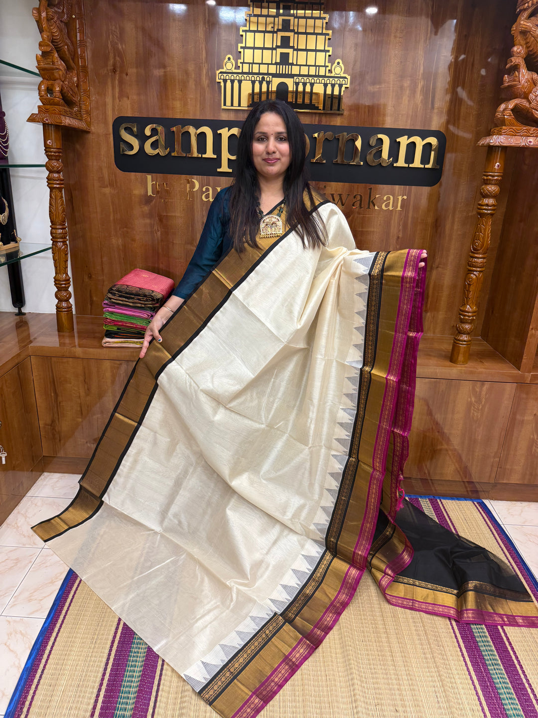 White with Black , One side Triple  Borders with Temple Design , rich Pallu Korvai Silk Cotton Saree