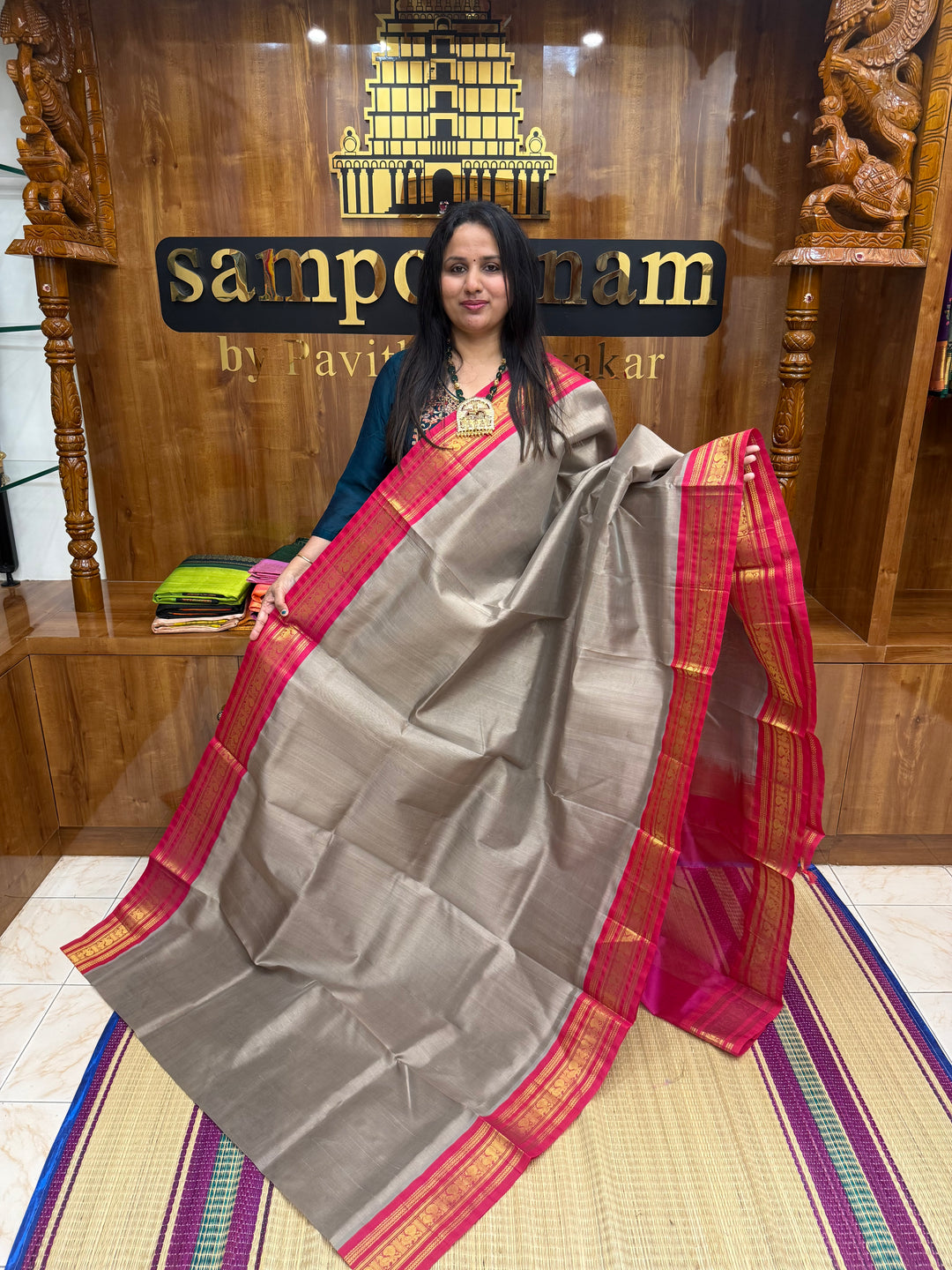 Light Grey with Pink , Traditional Borders with Rich Pallu Korvai Silk Cotton Saree