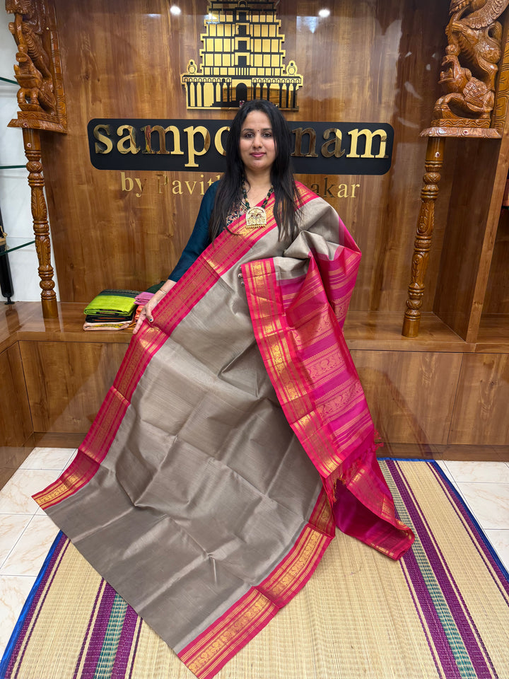 Light Grey with Pink , Traditional Borders with Rich Pallu Korvai Silk Cotton Saree