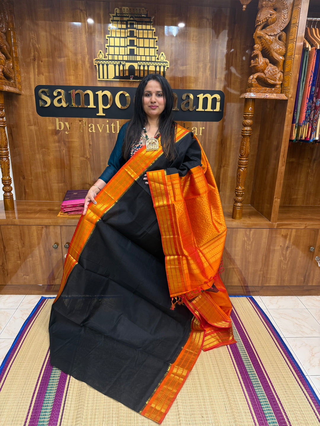 Black with Rust Orange , Traditional Borders with Rich Pallu Korvai Silk Cotton Saree