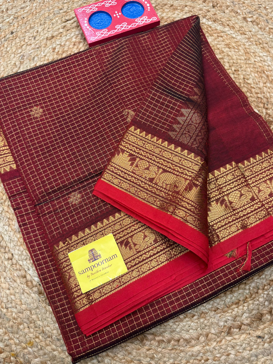 Red , Zari Podi Kattam in the body , Traditional Borders and Rich Pallu Semi Silk Cotton Saree
