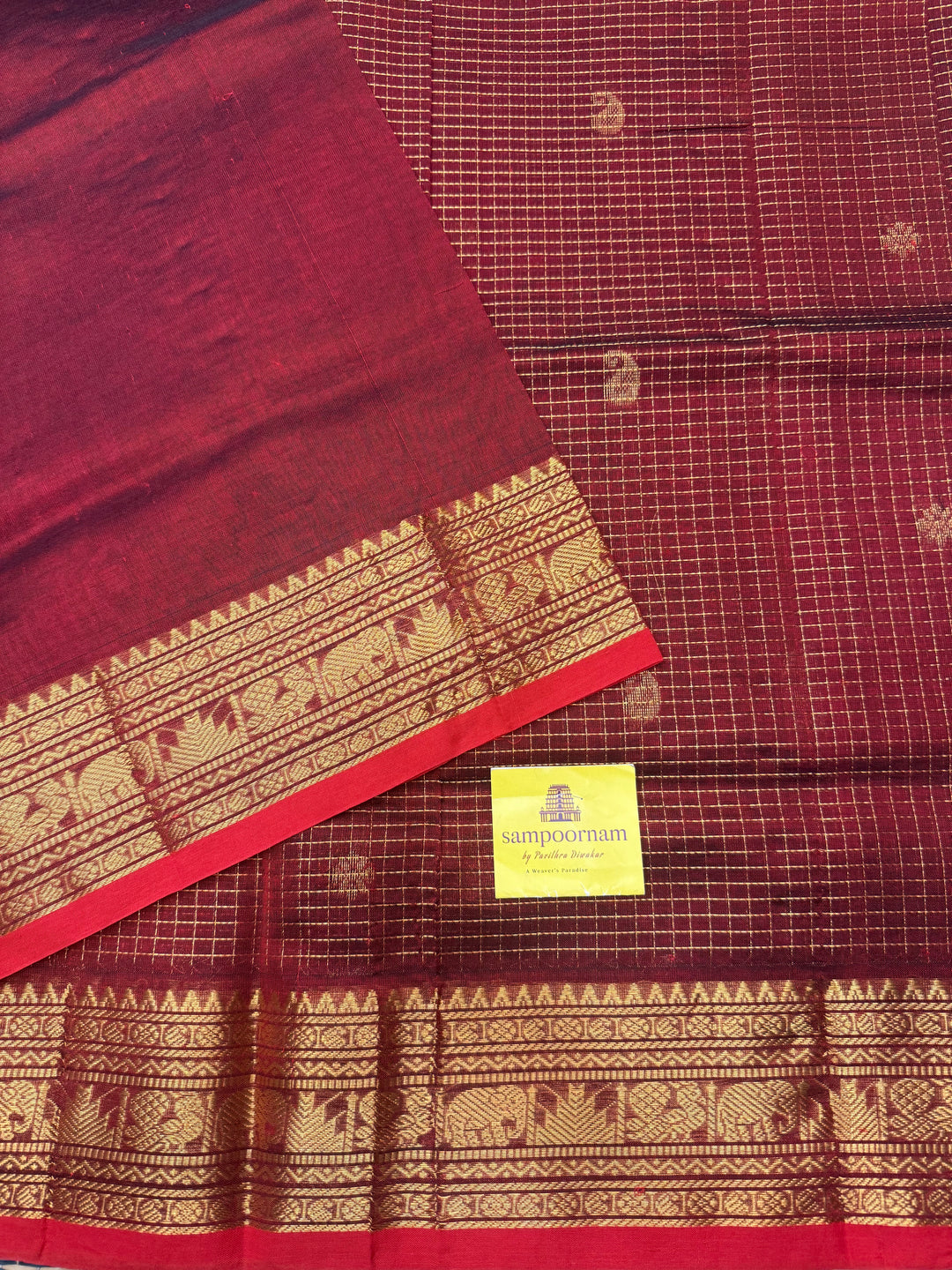 Red , Zari Podi Kattam in the body , Traditional Borders and Rich Pallu Semi Silk Cotton Saree