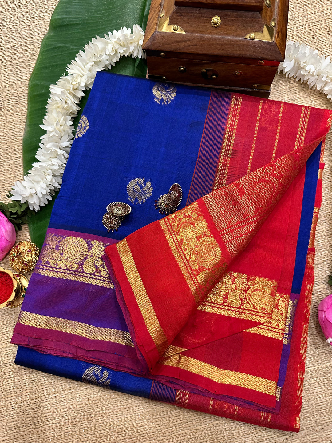 Blue with Red Rettapet Zari Butta Rettapet Silk Cotton Saree