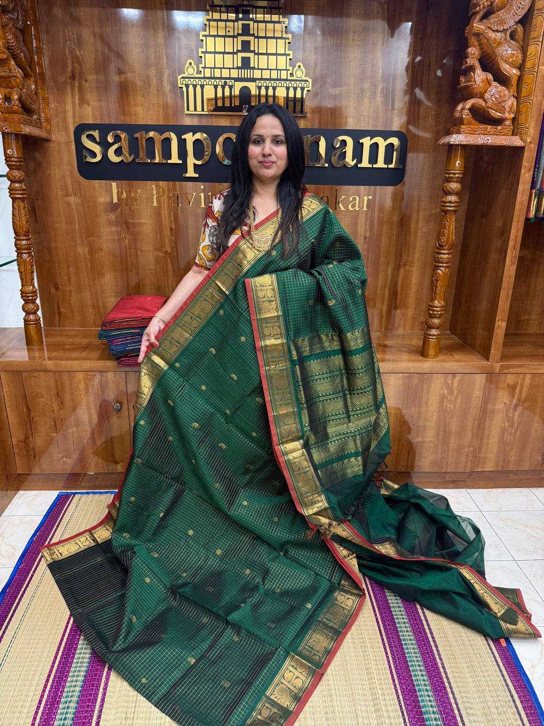 Green  , Zari Podi Kattam in the body , Traditional Borders and Rich Pallu Semi Silk Cotton Saree