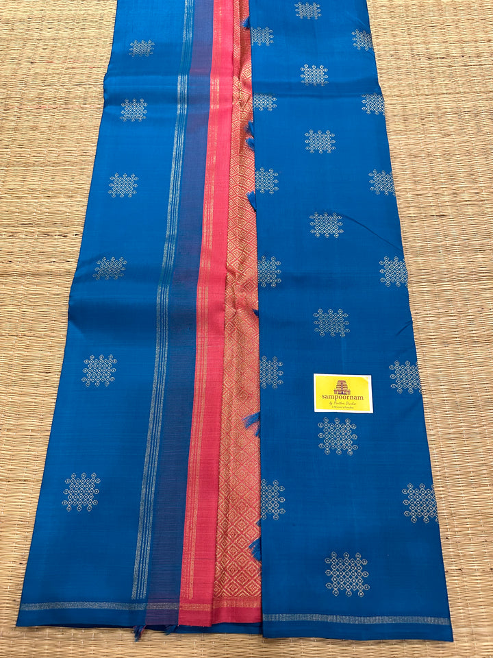 A Classic Blue with Onion Pink Saree with Kolam Zari Motif in Body And Rich Pallu Pure Kanjivaram Silk Saree