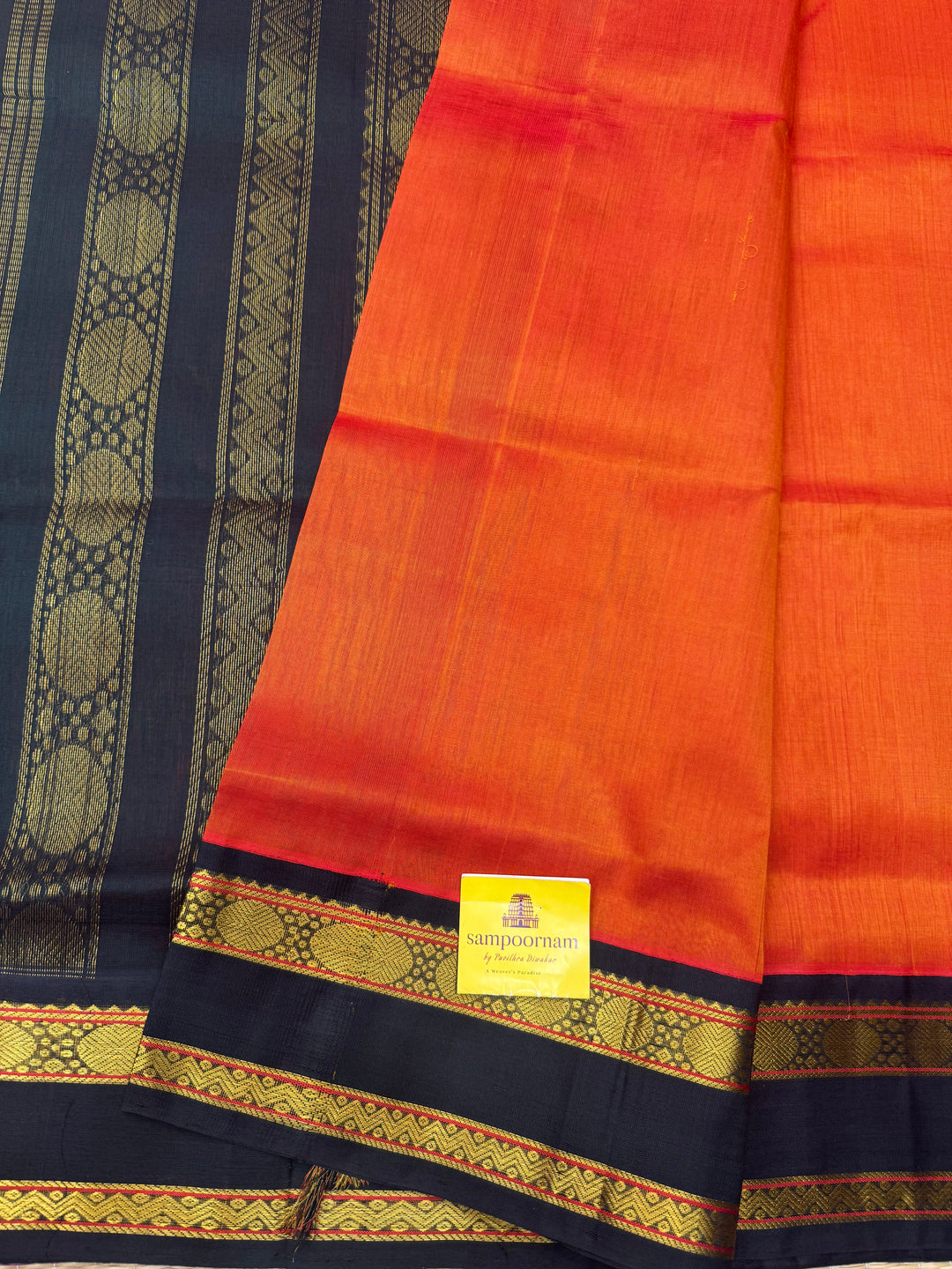 Rustic Orange with Dark Green  , Rettapet borders and Rich Pallu Korvai Silk Cotton Saree