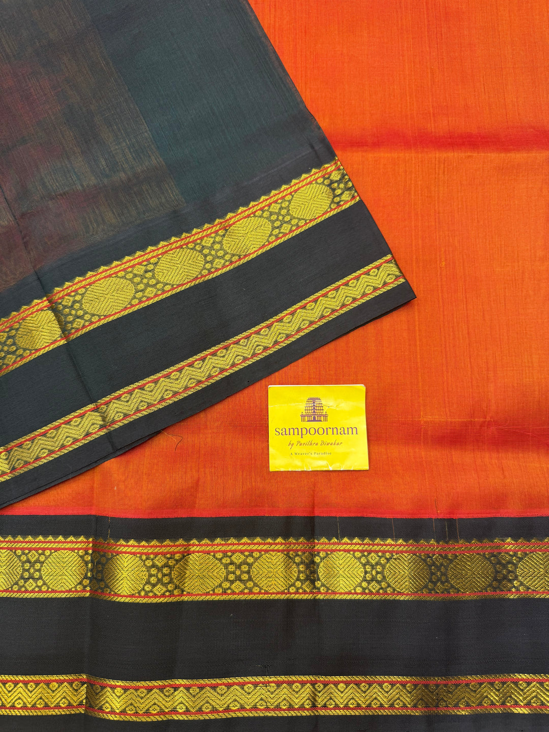 Rustic Orange with Dark Green  , Rettapet borders and Rich Pallu Korvai Silk Cotton Saree