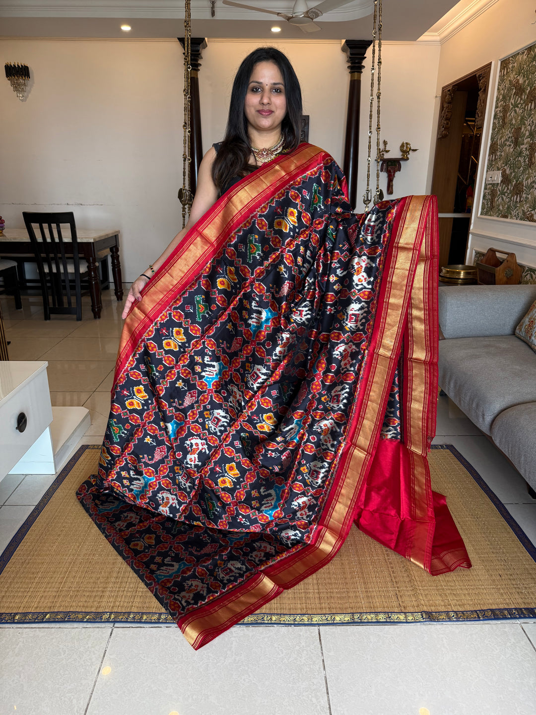 Blue with Red , Kanchi border and rich Pallu Pochampally Ikkat Silk Saree