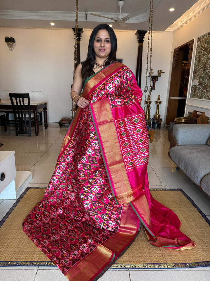 Pink with Zari border and Green selvedge , traditional border and rich Pallu , Pochampally Ikkat Silk Saree