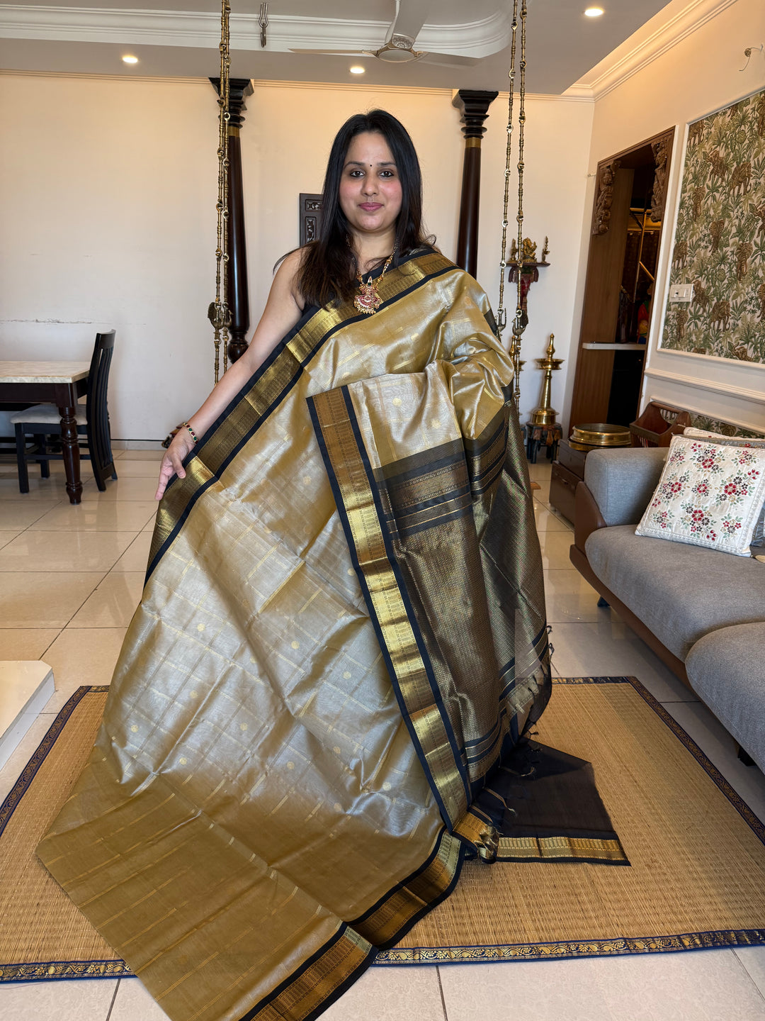 Light Gold with Black Rich Zari Checks with Butta in the Body, Traditional borders and Rich Pallu Korvai Silk Cotton Saree