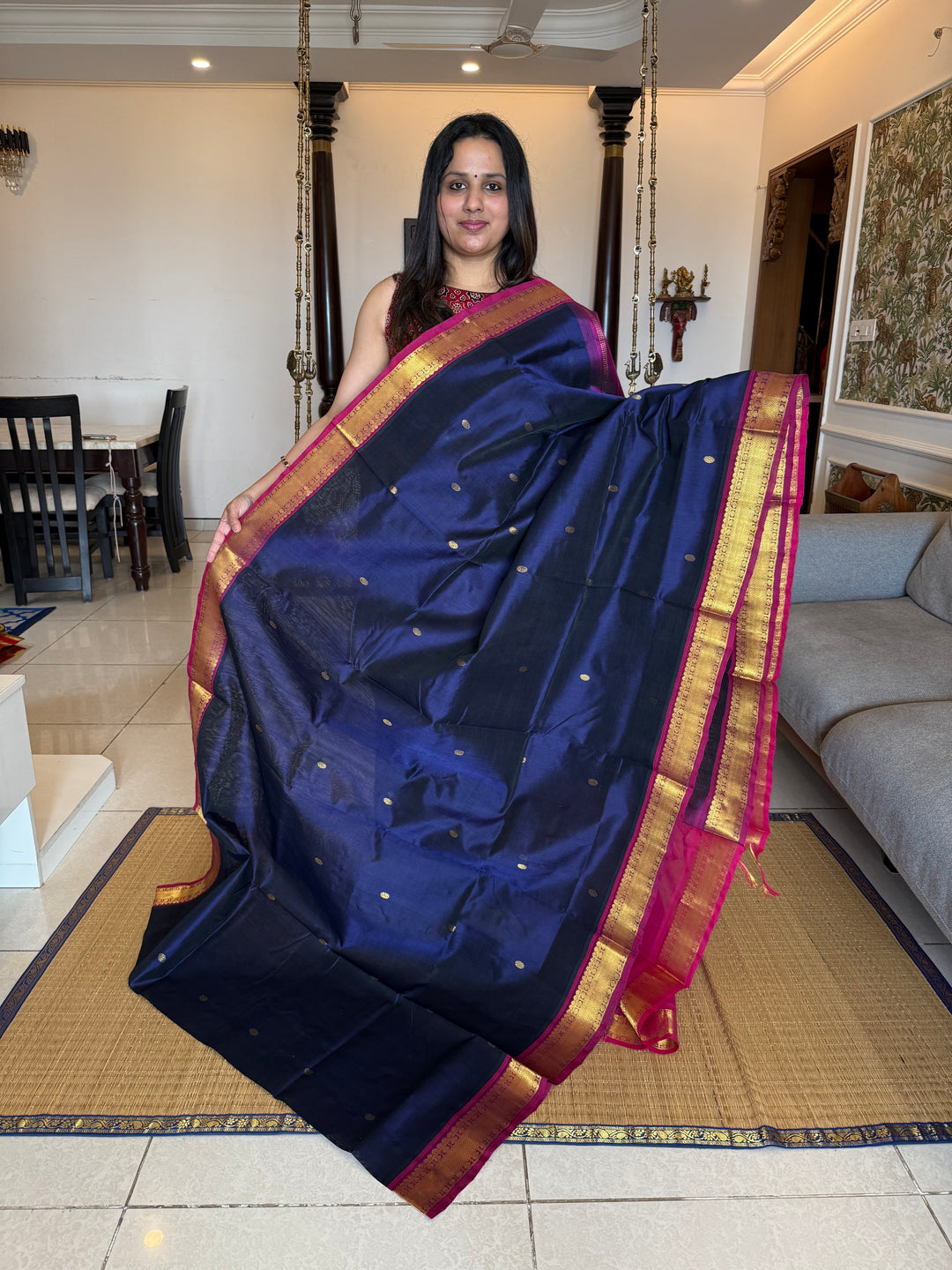 Dark Blue with Pink , Body Rich Zari Butta Traditional Borders and Rich Pallu Pure Silk Cotton Saree