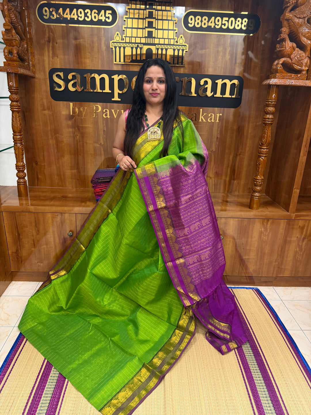Parrot Green with Magenta , Rich  Zari Kattam in the body , Rettapet  borders and Rich Pallu Pure Silk Cotton Saree