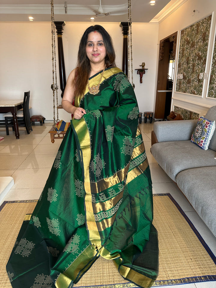 Dark green With Rich Gold Border and Pallu Handblock Kolam Printed Saree