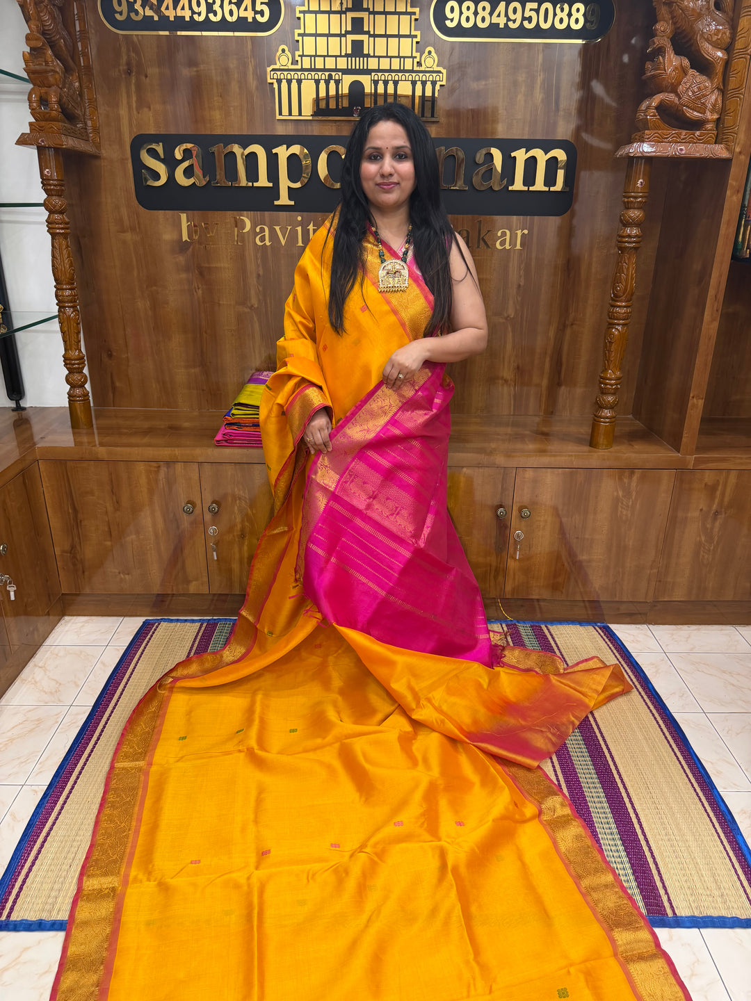 Mambazha Manjal with Pink , Thread Butta in the body  , Traditional border and Rich Pallu , 10 Yards  Pure Silk Cotton Saree