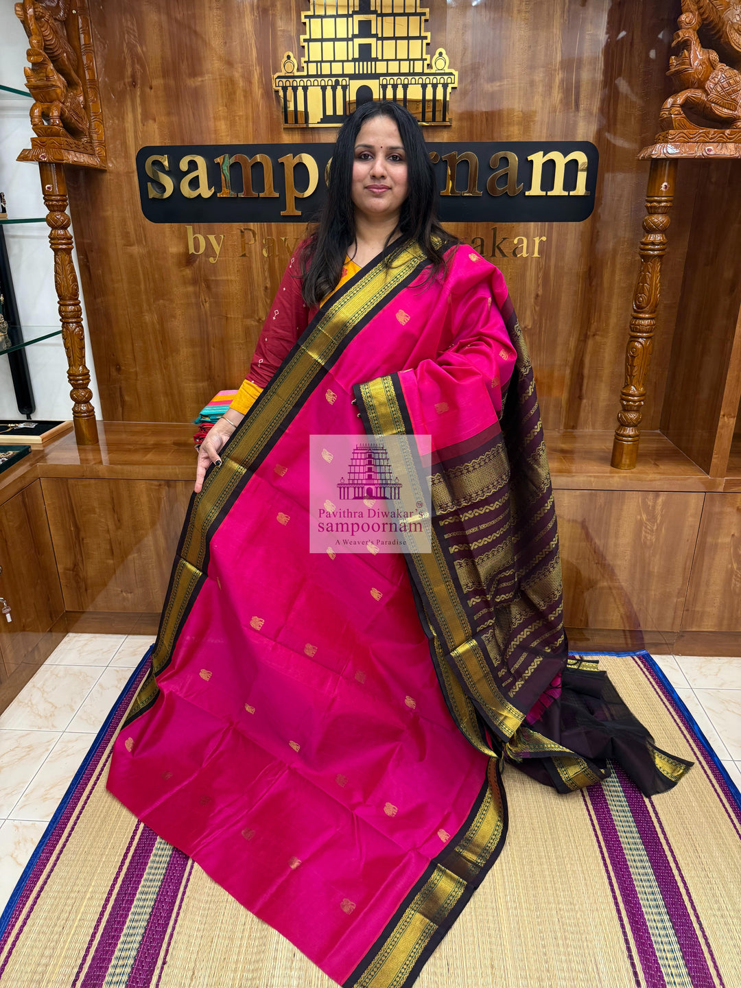 Dark Magenta with Black Border, Brown Pallu ,Rich Elephant Zari Checks in the Body,Traditional Borders and Rich Pallu Korvai Silk Cotton Saree
