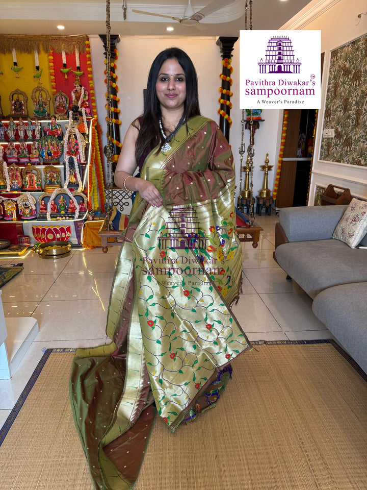 Manthulir Green Paithani muniya borders , rich butta in the body , and grand Paithani Pallu , Semi Paithani Soft Silk Sarees