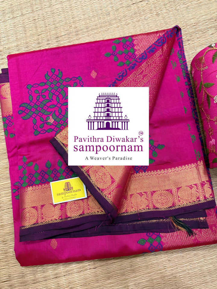 Pink ,with rich Zari Butta in the Body ,traditional borders and rich Pallu silk cotton saree