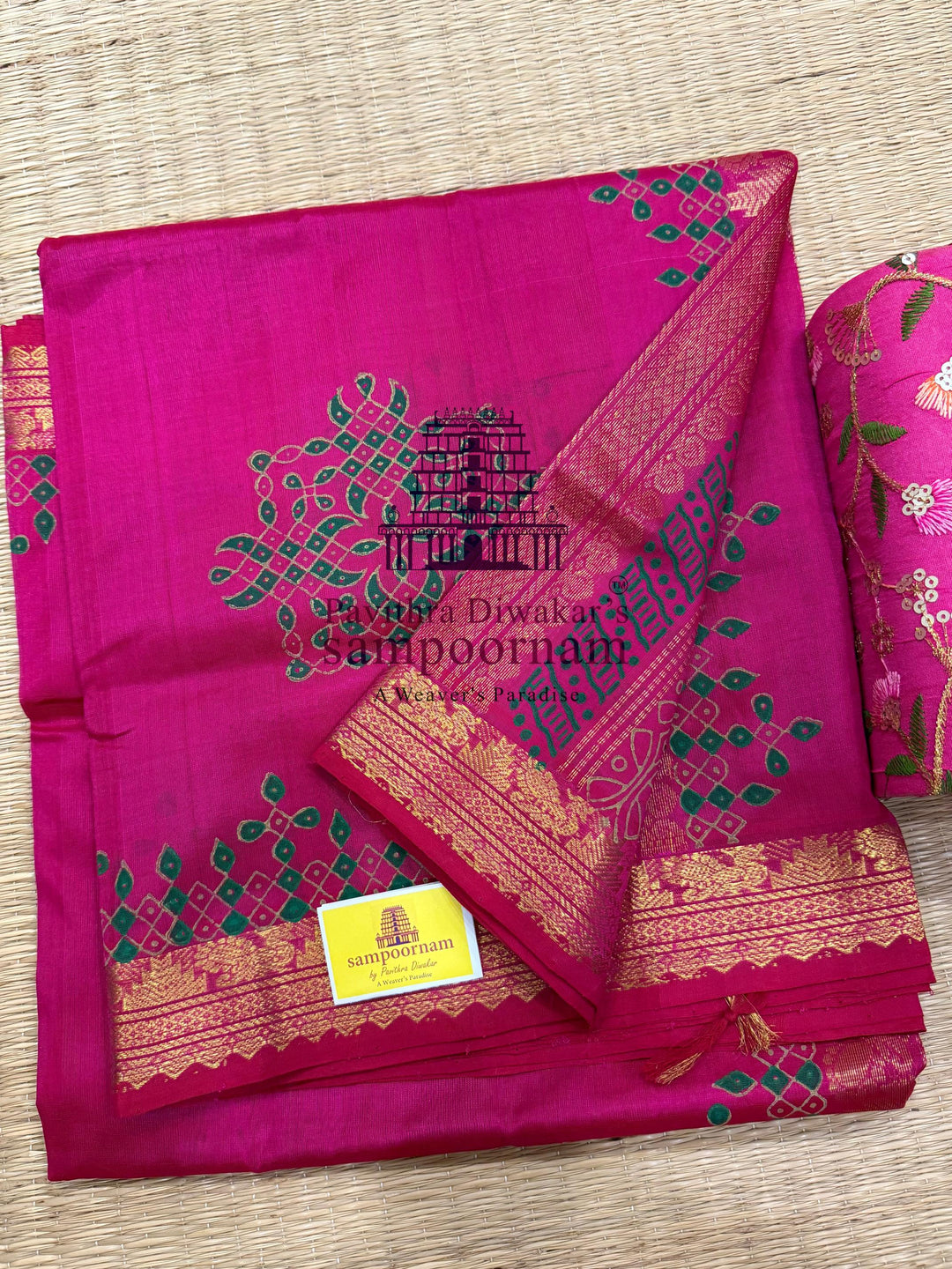 Pink , traditional borders and rich Pallu , Kolam Handblock Printed Silk cotton Saree