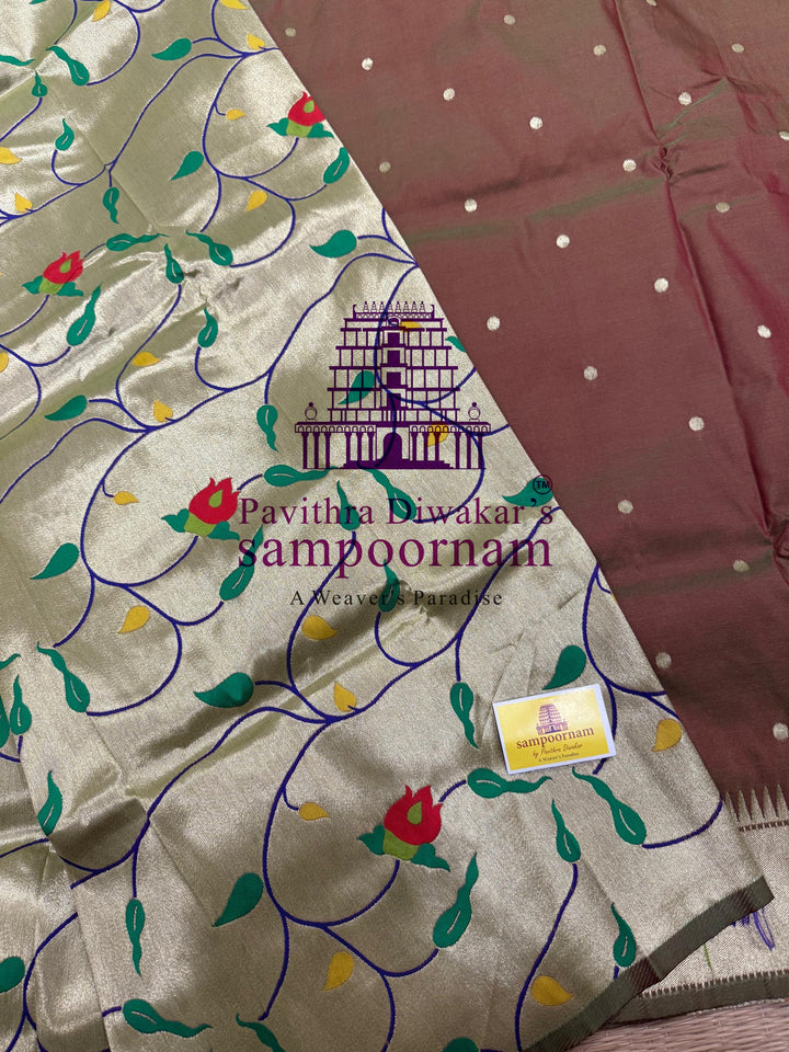 Manthulir Green Paithani muniya borders , rich butta in the body , and grand Paithani Pallu , Semi Paithani Soft Silk Sarees