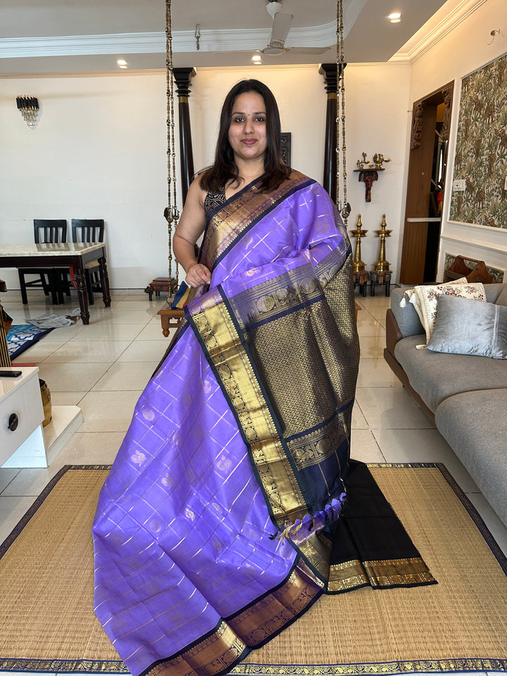 Lavender with Black Mayil Chakram Silk Cotton Saree