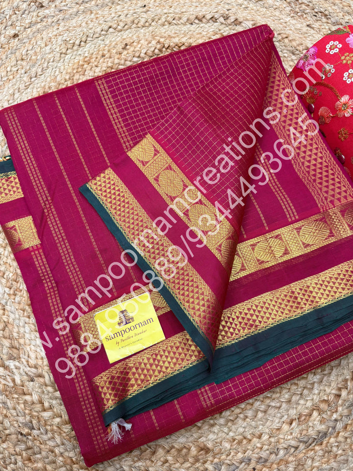 Kumkumam Red with Green Selvedge , body Zari checks  Traditional borders and rich Pallu Korvai 10 Yards Silk Cotton Saree
