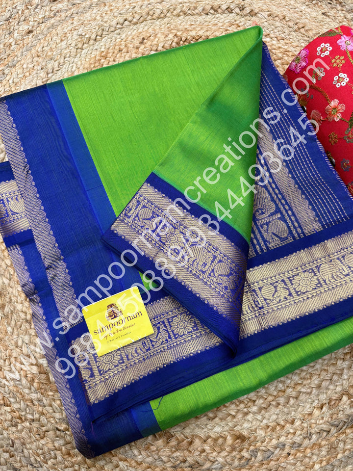 Parrot Green with Blue , Traditional borders and rich Pallu Korvai 10 Yards Silk Cotton Saree