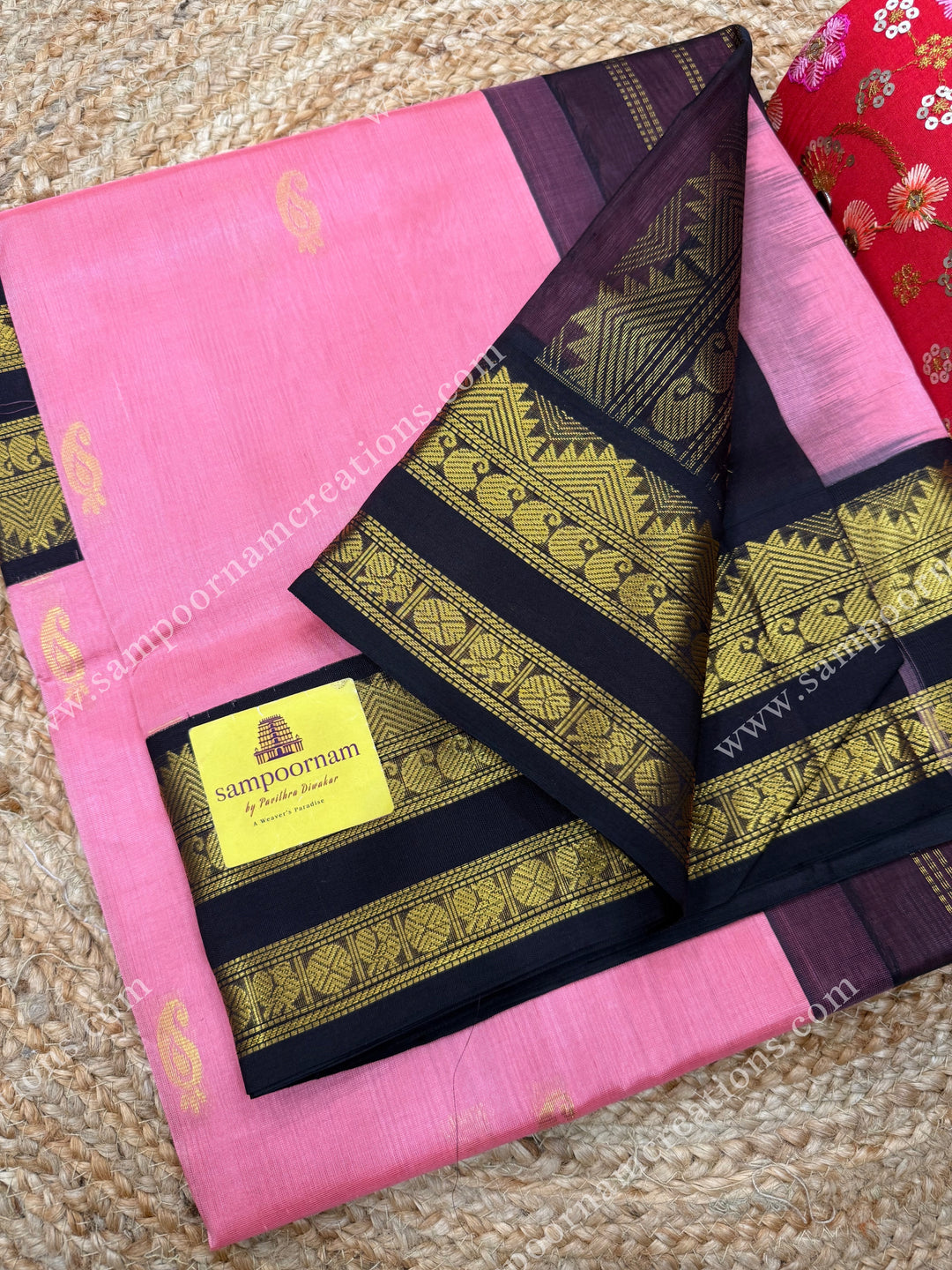 Rouge Pink with Dark Brown , Rich Mango Zari butta in the body and Rettapet borders , rich Pallu Korvai Silk Cotton Sareee