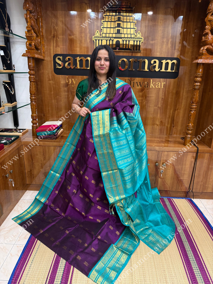 Vadamalli with Turquoise Blue , Rich Zari butta in the body and Traditional Kanchi borders , rich Pallu Korvai Silk Cotton Sareee