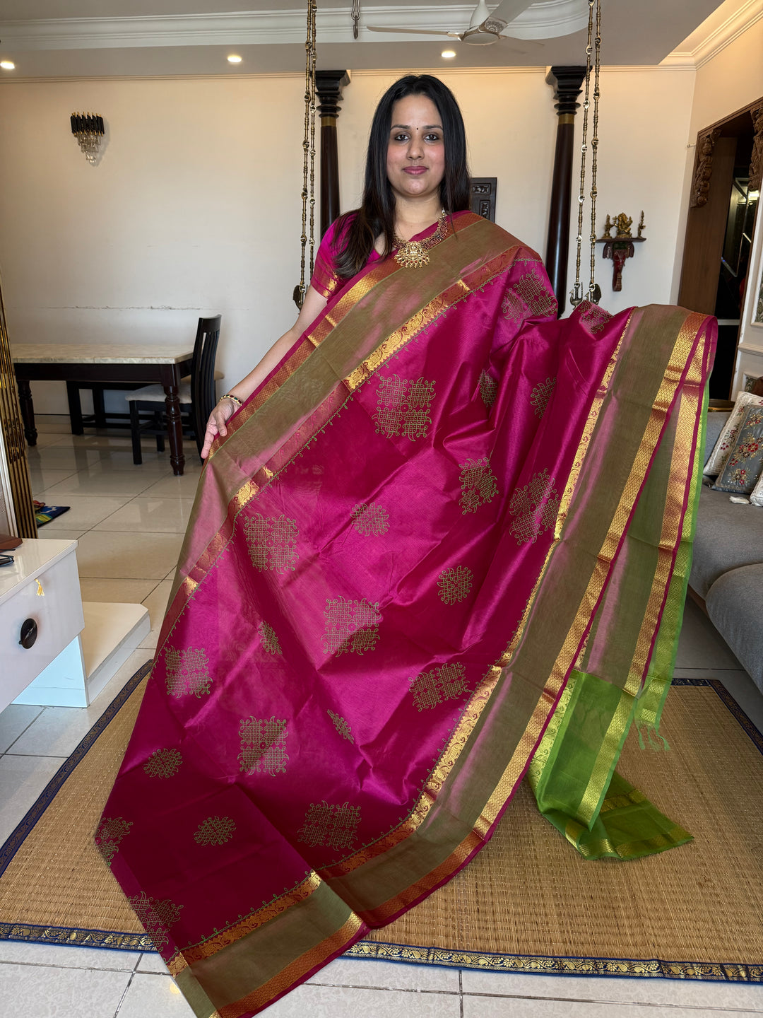 Magenta with Green Traditional Border and Pallu ,Kolam Handblock Printed Silk Cotton Saree
