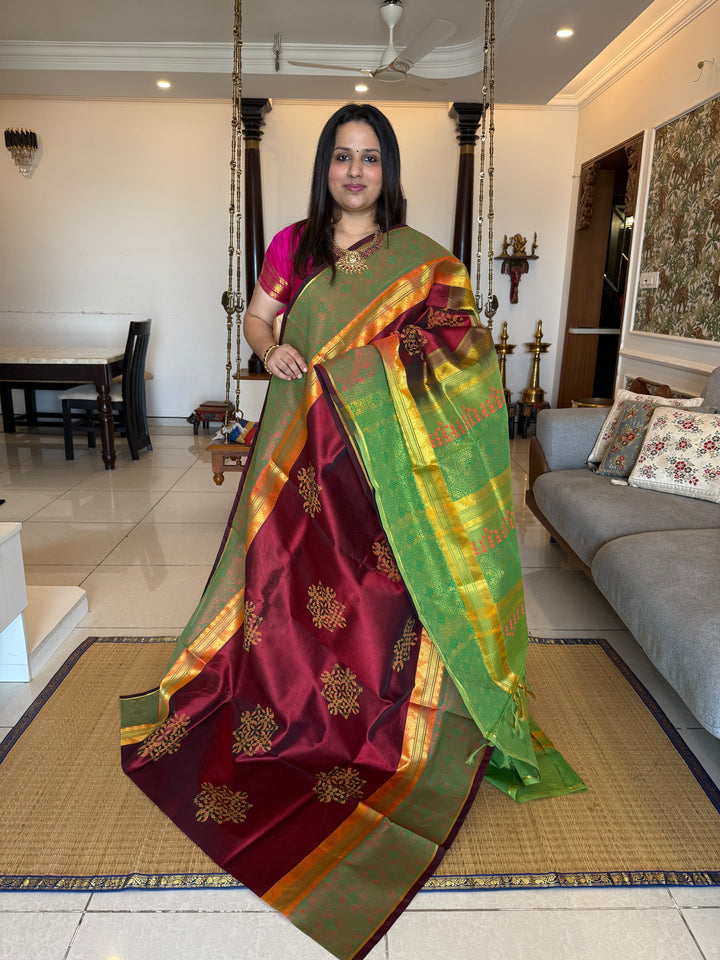 Brick Red with Green Traditional Border and Pallu ,Kolam Handblock Printed Silk Cotton Saree