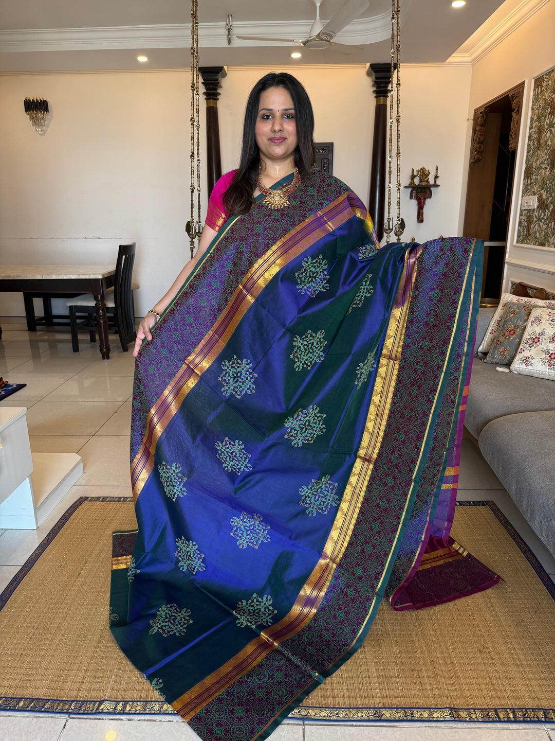 Mayilkazuthu Colour with Purple Traditional Border and Pallu , Kolam Handblock Printed Silk Cotton Saree