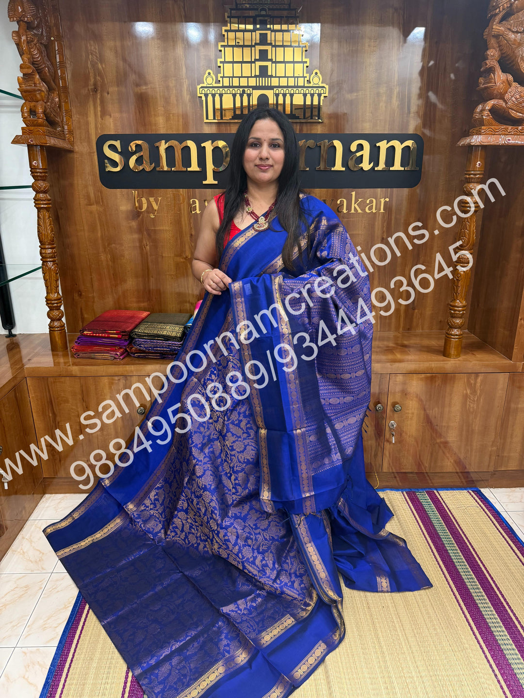 Royal blue ,  rich Vanasingaram Designs in the body , rettapet borders and rich pallu silk cotton saree