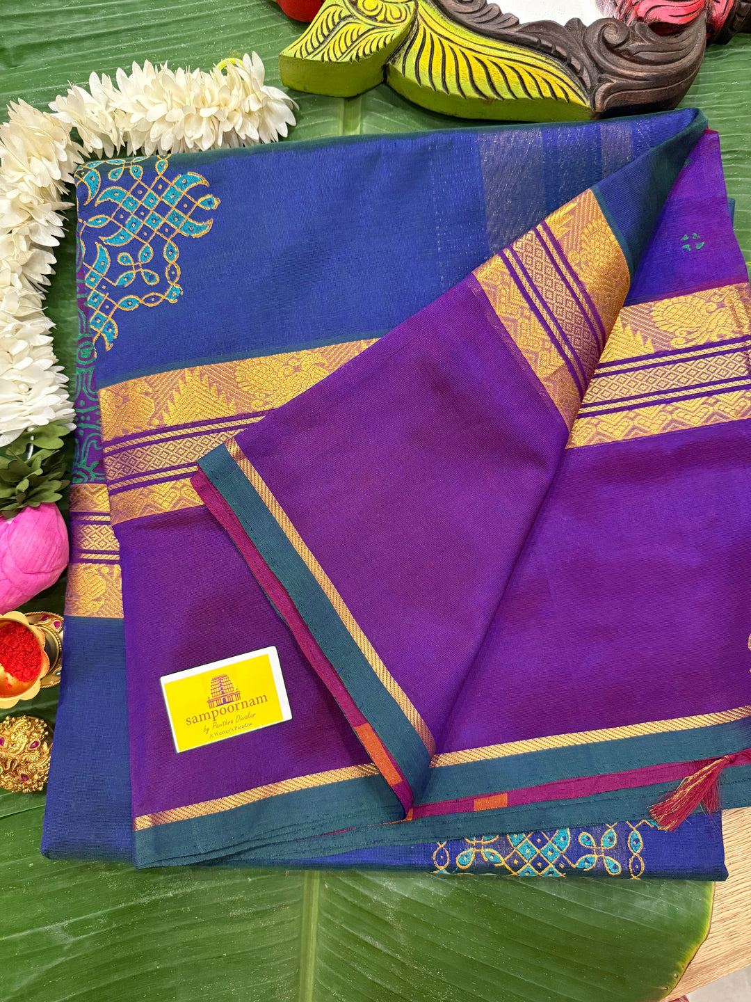 Mayilkazuthu Colour with Purple Traditional Border and Pallu , Kolam Handblock Printed Silk Cotton Saree